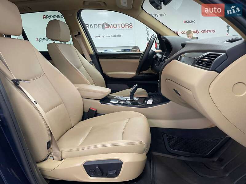 Внедорожник / Кроссовер BMW X3 2017 в Киеве