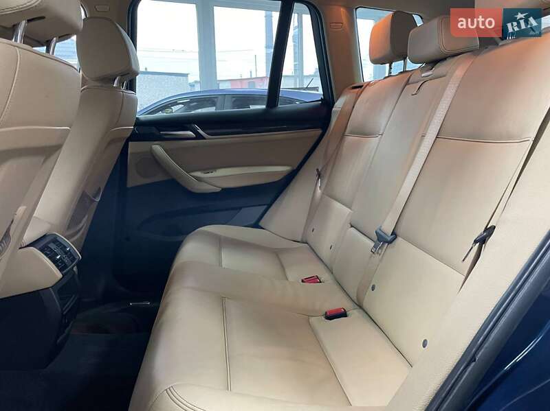 Внедорожник / Кроссовер BMW X3 2017 в Киеве