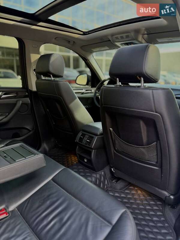 Внедорожник / Кроссовер BMW X3 2017 в Днепре