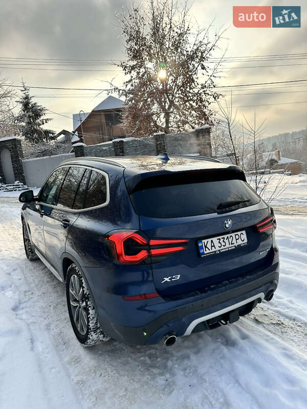 Внедорожник / Кроссовер BMW X3 2018 в Киеве