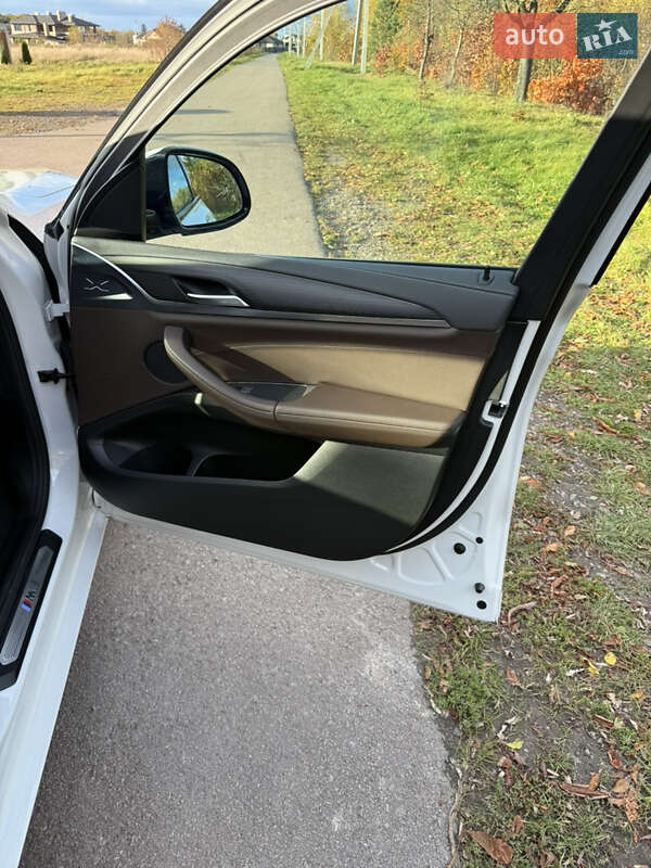 Внедорожник / Кроссовер BMW X3 2022 в Львове