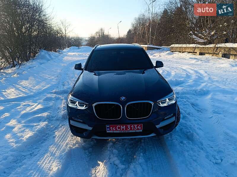 Внедорожник / Кроссовер BMW X3 2018 в Львове