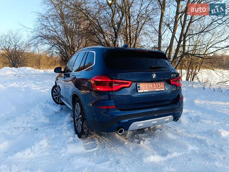 Внедорожник / Кроссовер BMW X3 2018 в Львове
