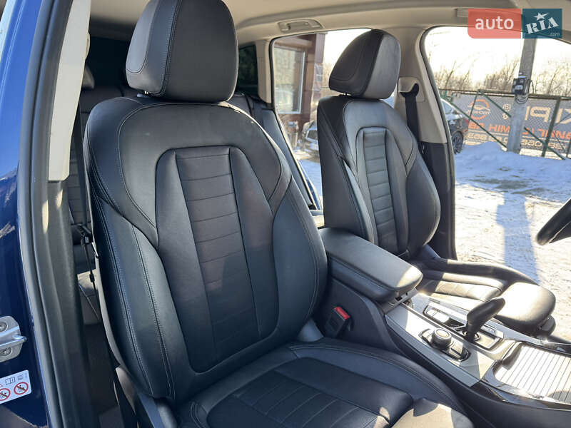 Внедорожник / Кроссовер BMW X3 2017 в Полтаве