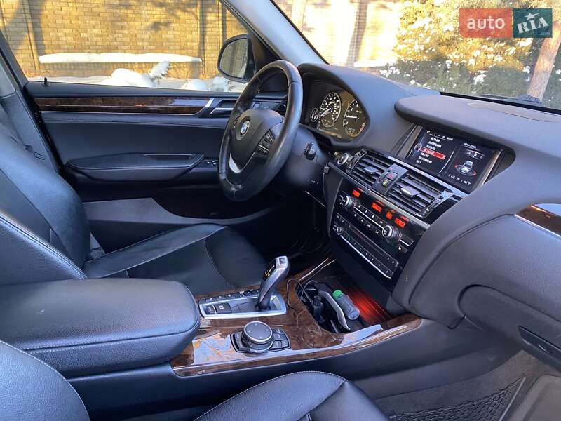 Внедорожник / Кроссовер BMW X3 2016 в Ровно