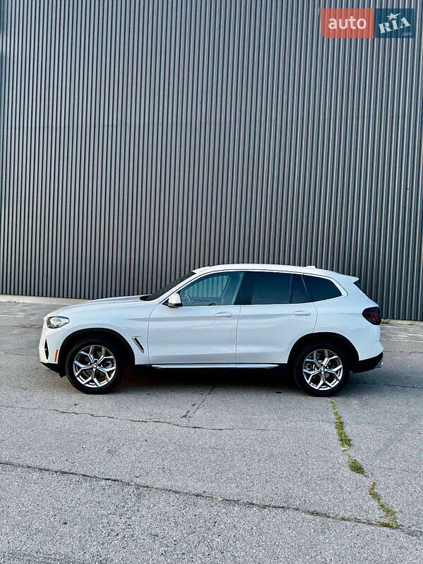 Внедорожник / Кроссовер BMW X3 2021 в Харькове