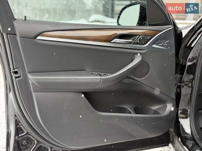 Позашляховик / Кросовер BMW X3 2018 в Львові