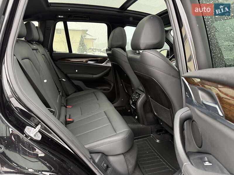 Позашляховик / Кросовер BMW X3 2018 в Львові