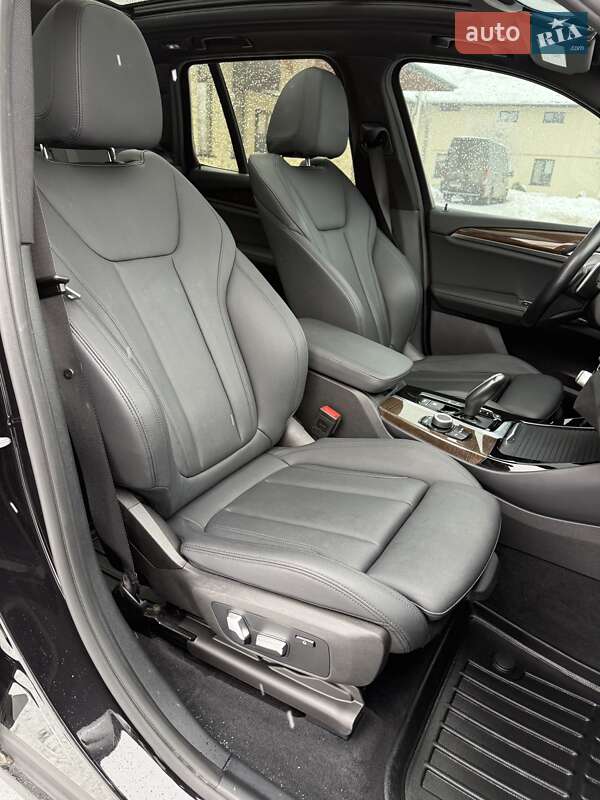 Позашляховик / Кросовер BMW X3 2018 в Львові