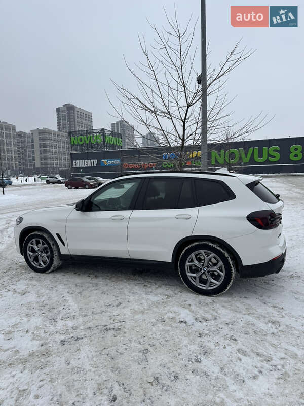Позашляховик / Кросовер BMW X3 2024 в Києві