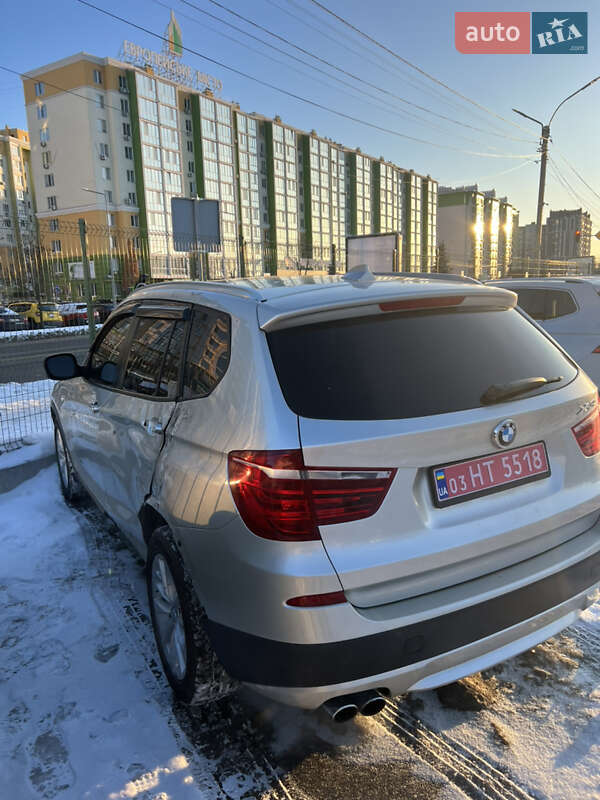 Внедорожник / Кроссовер BMW X3 2013 в Киеве