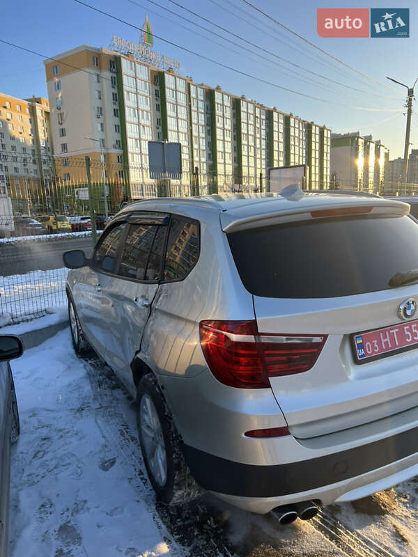 Внедорожник / Кроссовер BMW X3 2013 в Киеве