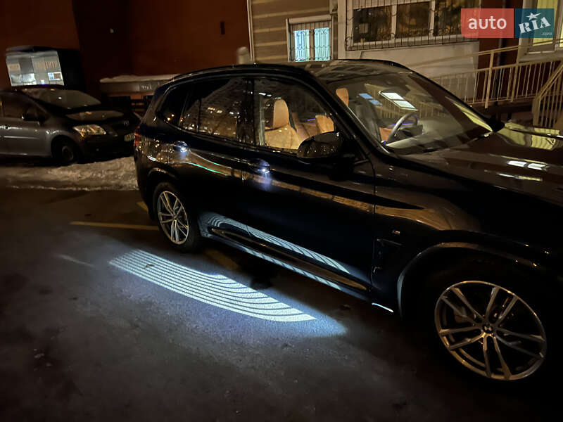 Внедорожник / Кроссовер BMW X3 2018 в Киеве