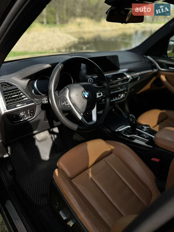 Позашляховик / Кросовер BMW X3 2017 в Львові фото 10 Позашляховик / Кросовер BMW X3 2017 в Львові