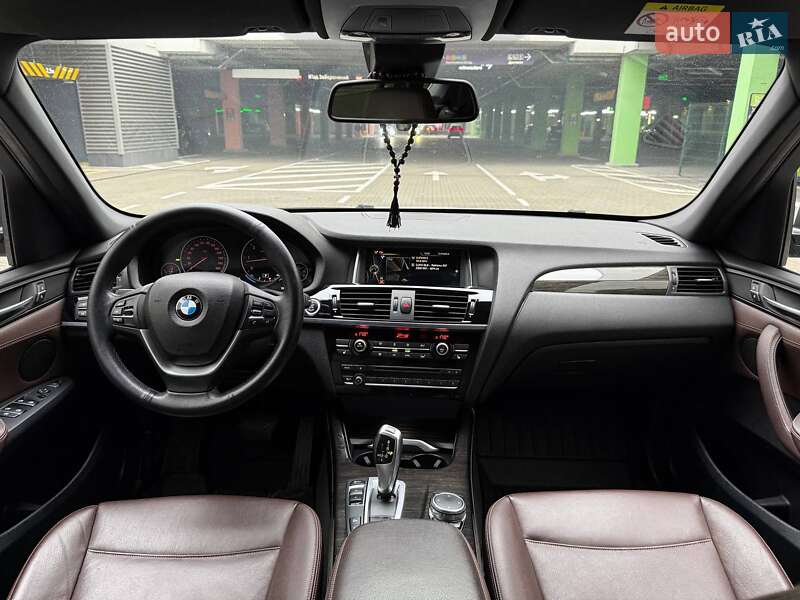 Внедорожник / Кроссовер BMW X3 2016 в Киеве