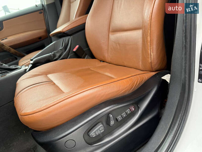 Внедорожник / Кроссовер BMW X3 2010 в Луцке