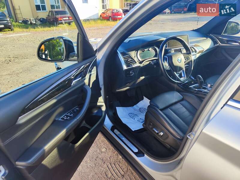 Внедорожник / Кроссовер BMW X3 2018 в Львове фото 17 Внедорожник / Кроссовер BMW X3 2018 в Львове