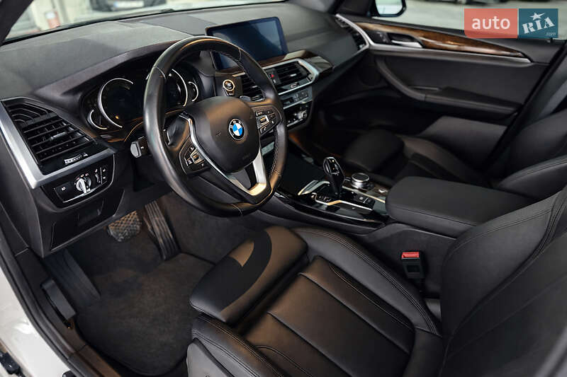 Внедорожник / Кроссовер BMW X3 2019 в Днепре фото 15 Внедорожник / Кроссовер BMW X3 2019 в Днепре