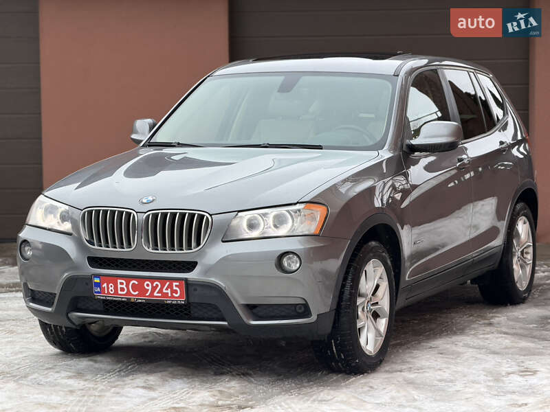 Внедорожник / Кроссовер BMW X3 2013 в Ровно