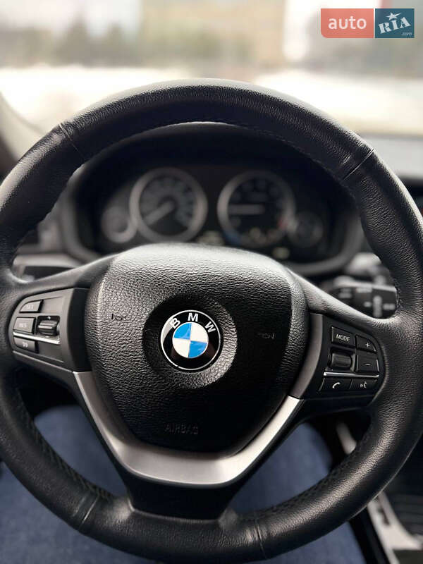 Внедорожник / Кроссовер BMW X3 2017 в Золочеве