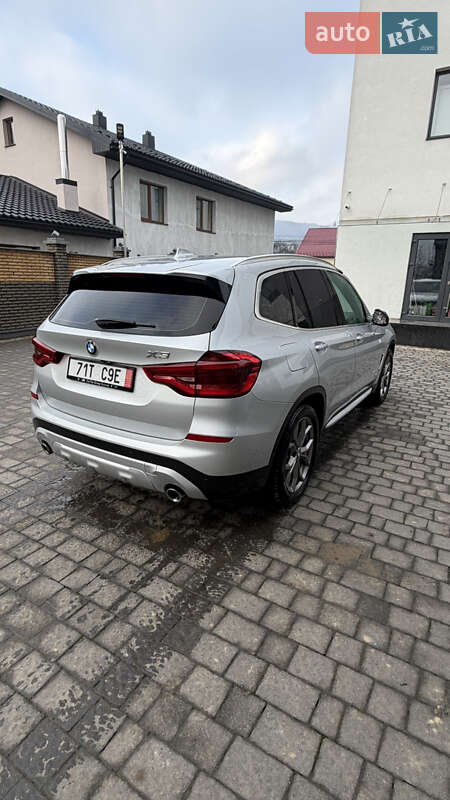 Позашляховик / Кросовер BMW X3 2017 в Тячеві фото 3 Позашляховик / Кросовер BMW X3 2017 в Тячеві