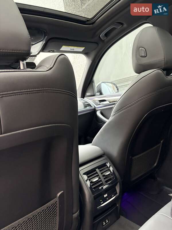 Позашляховик / Кросовер BMW X3 2020 в Києві