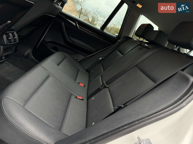 Внедорожник / Кроссовер BMW X3 2015 в Дрогобыче