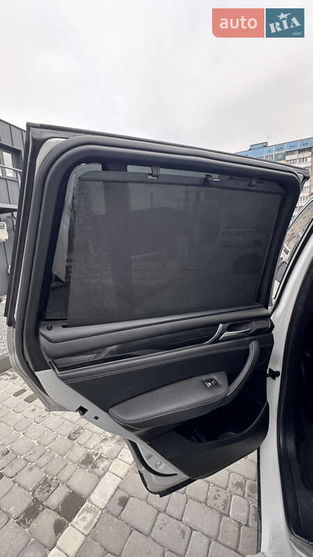 Внедорожник / Кроссовер BMW X3 2016 в Днепре