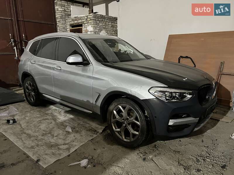 Внедорожник / Кроссовер BMW X3 2021 в Львове