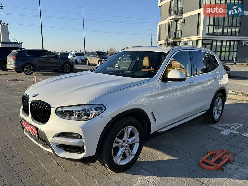 Внедорожник / Кроссовер BMW X3 2020 в Львове