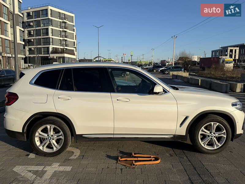 Внедорожник / Кроссовер BMW X3 2020 в Львове