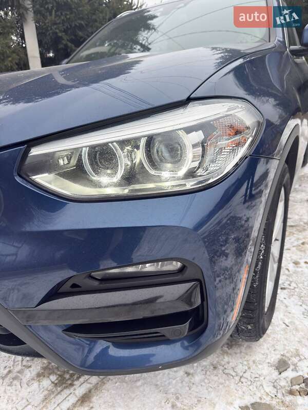 Внедорожник / Кроссовер BMW X3 2020 в Черновцах