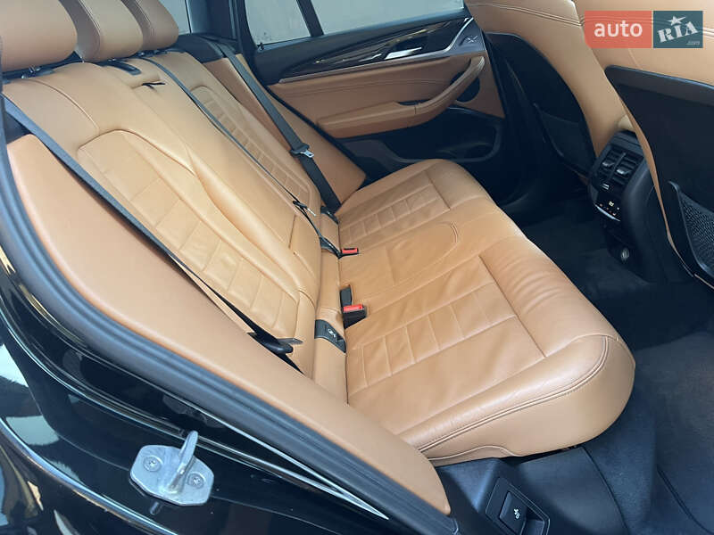 Внедорожник / Кроссовер BMW X3 2018 в Тернополе