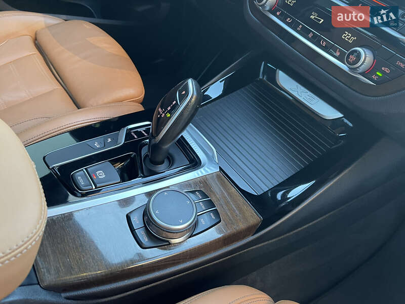 Внедорожник / Кроссовер BMW X3 2018 в Тернополе