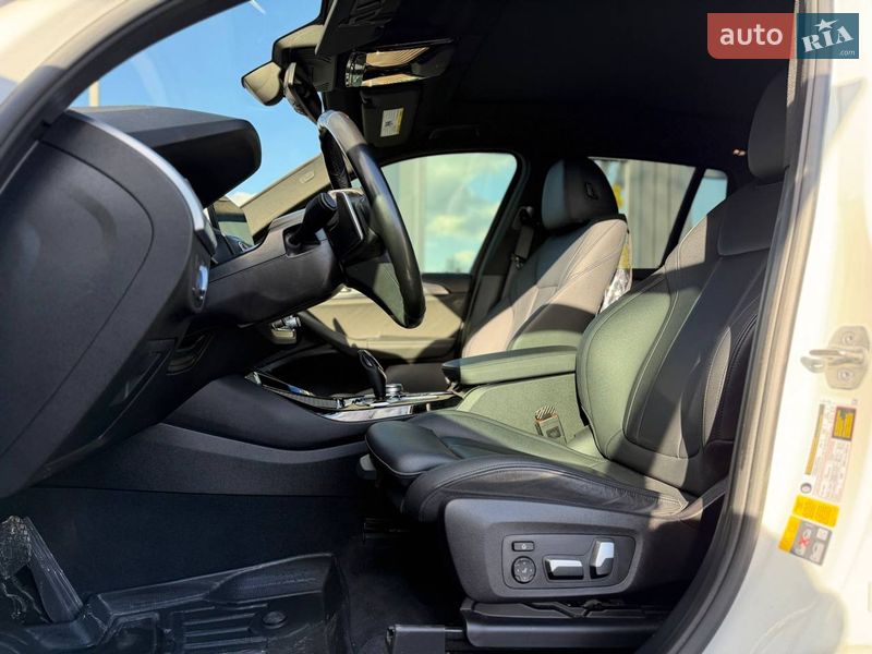 Внедорожник / Кроссовер BMW X3 2021 в Львове