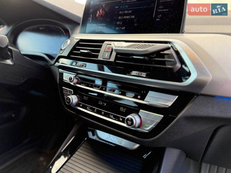 Внедорожник / Кроссовер BMW X3 2021 в Львове
