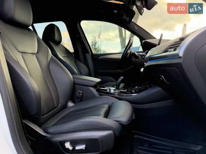 Внедорожник / Кроссовер BMW X3 2021 в Львове