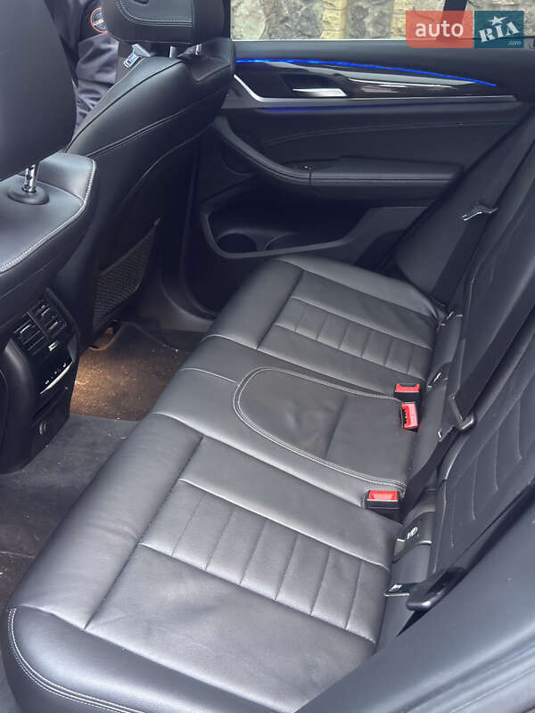 Внедорожник / Кроссовер BMW X3 2018 в Каменском