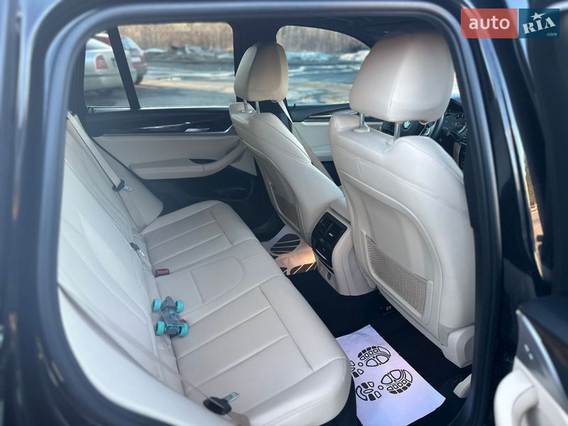 Позашляховик / Кросовер BMW X3 2019 в Рівному