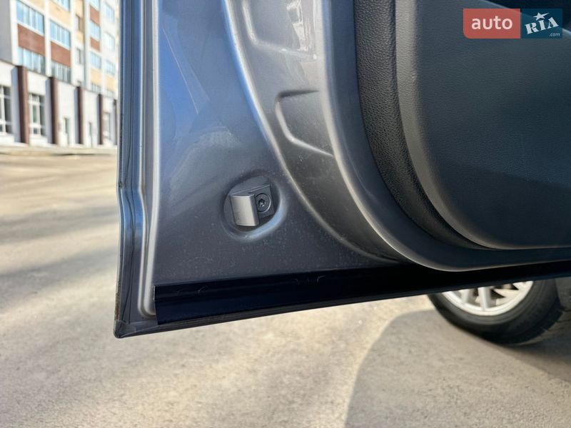 Позашляховик / Кросовер BMW X3 2004 в Києві