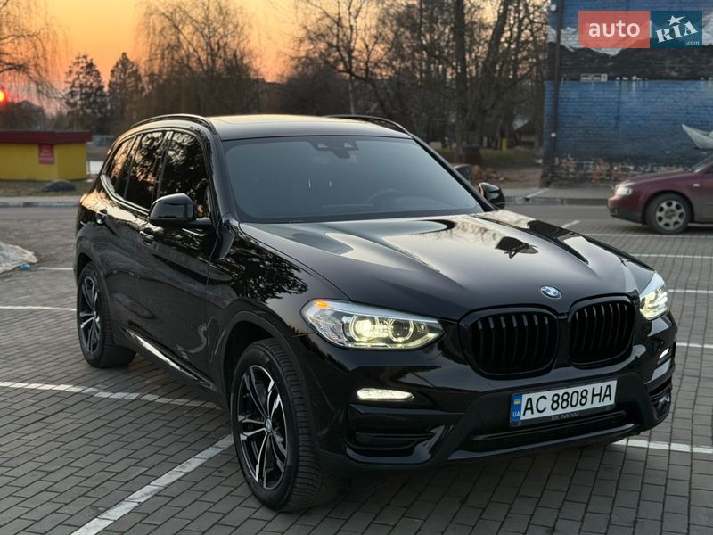 Внедорожник / Кроссовер BMW X3 2019 в Луцке