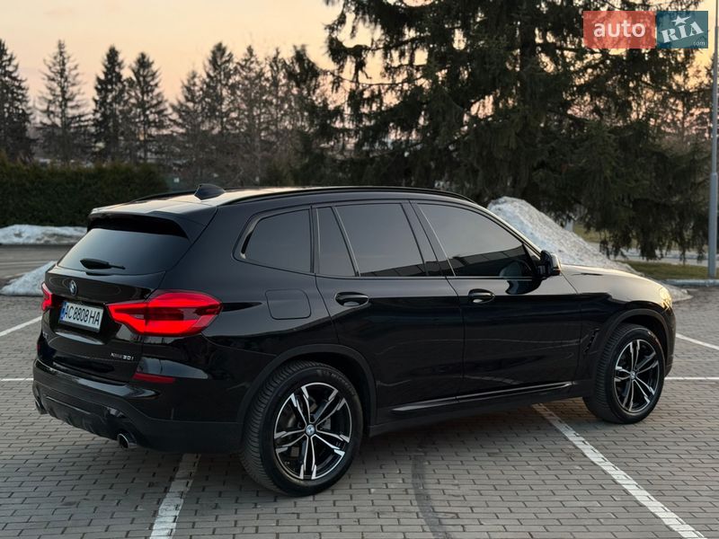 Внедорожник / Кроссовер BMW X3 2019 в Луцке