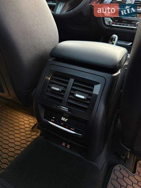 Внедорожник / Кроссовер BMW X3 2019 в Луцке