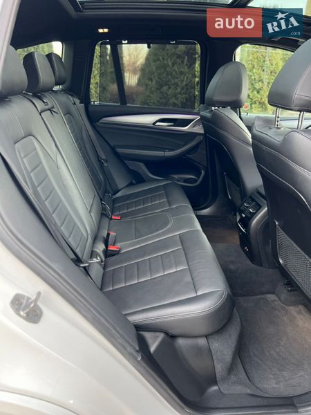Внедорожник / Кроссовер BMW X3 2019 в Одессе