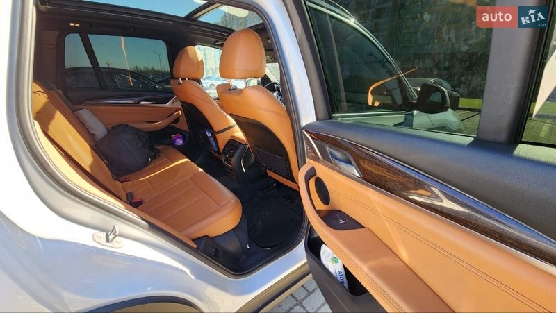 Внедорожник / Кроссовер BMW X3 2018 в Львове
