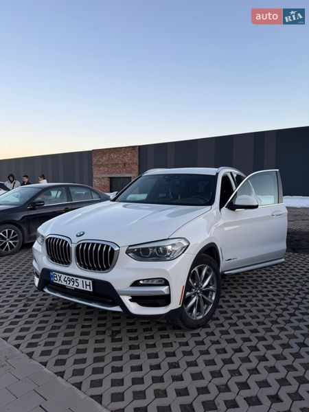 Внедорожник / Кроссовер BMW X3 2018 в Хмельницком