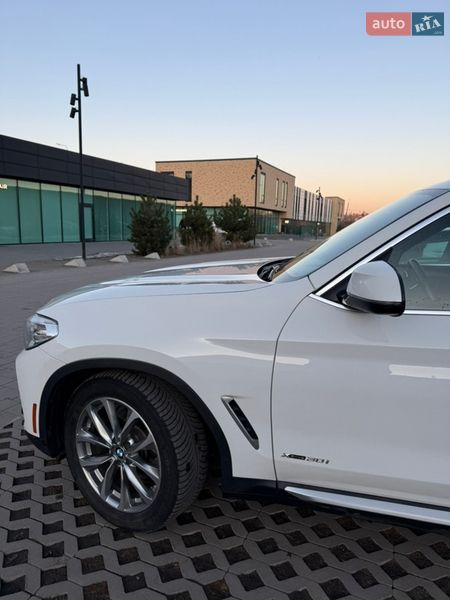 Внедорожник / Кроссовер BMW X3 2018 в Хмельницком