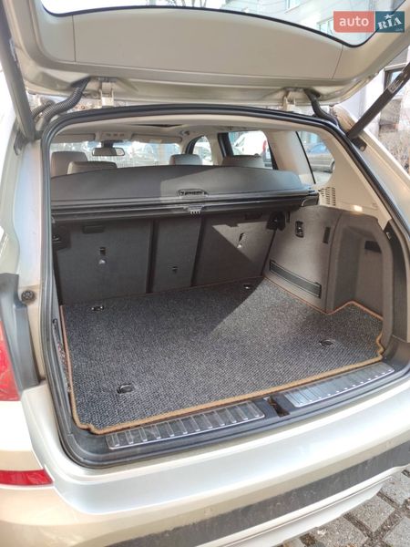 Внедорожник / Кроссовер BMW X3 2015 в Ужгороде