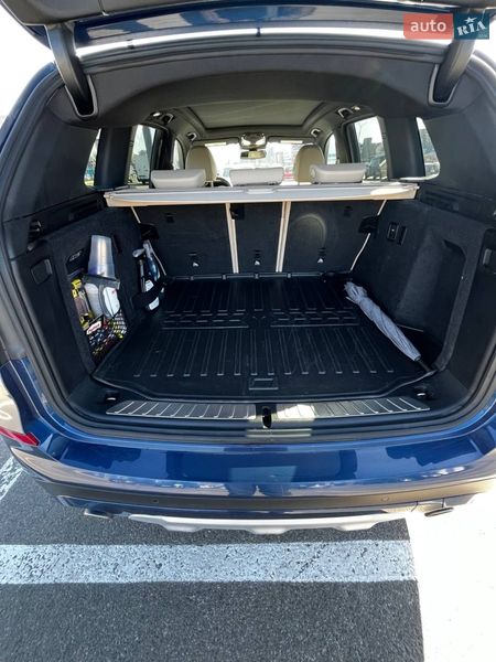 Внедорожник / Кроссовер BMW X3 2019 в Киеве