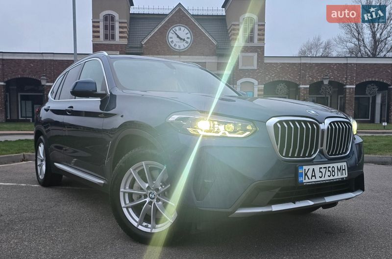 Внедорожник / Кроссовер BMW X3 2022 в Киеве